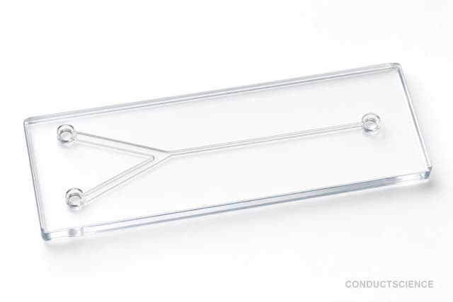 Flow-Focusing Droplet Generator Glass Chip realistic configurable-family product render