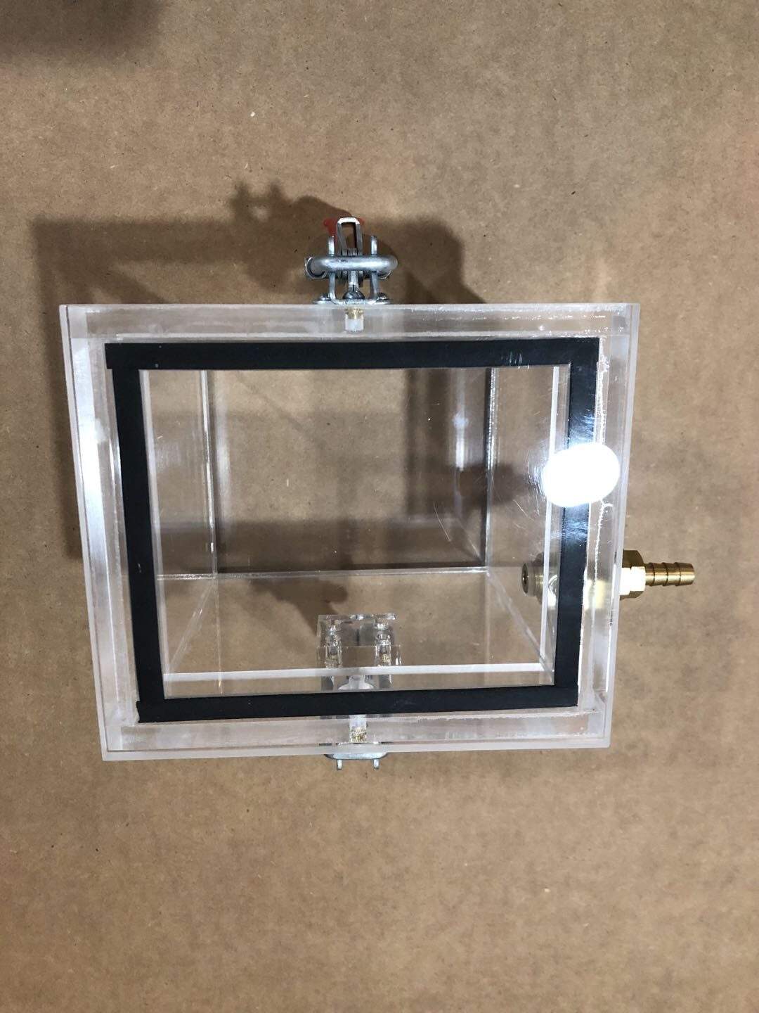 Euthanasia Chamber/Containment System - Euthanasia &amp; Containment