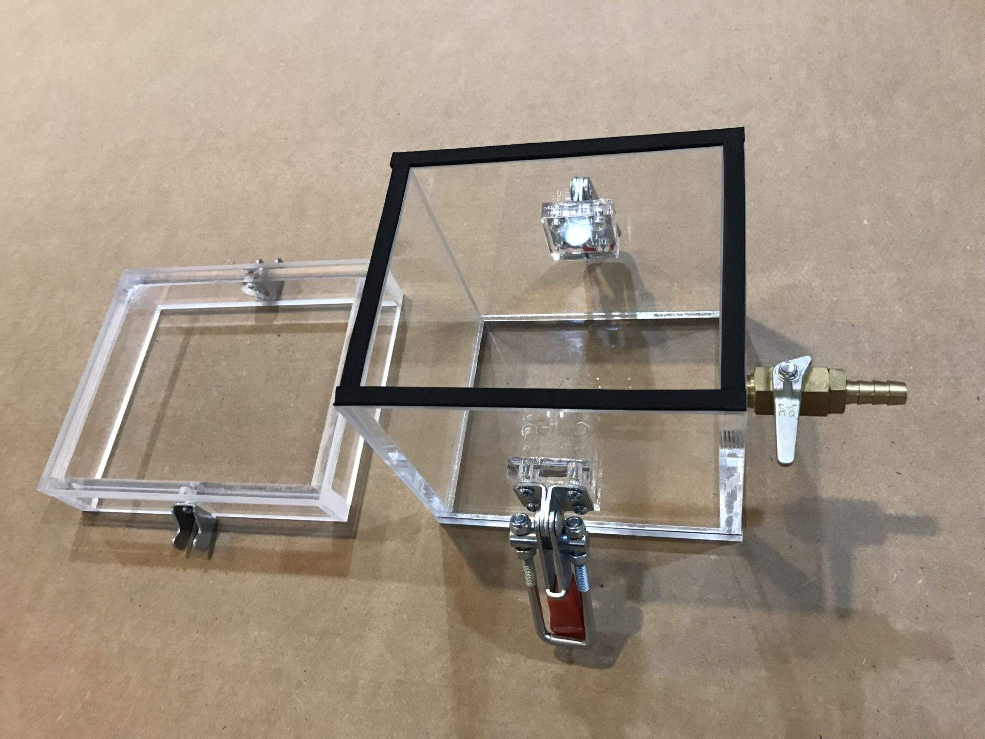 Euthanasia Chamber/Containment System - Euthanasia &amp; Containment
