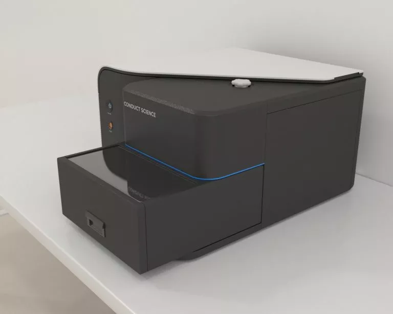 Five Fluorescence Channel Flow Cytometry Device - Imaging & Analysis